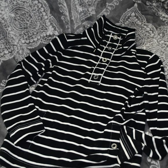 Jones New York Signature Half Button Shirt - Picture 1 of 2